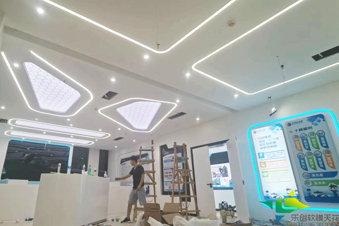 祝賀我公司德州慶云縣公安局網(wǎng)絡辦公展廳軟膜天花燈箱安裝完成 祝賀我公司德州慶云縣公安局網(wǎng)絡辦公展廳軟膜天花燈箱安裝完成